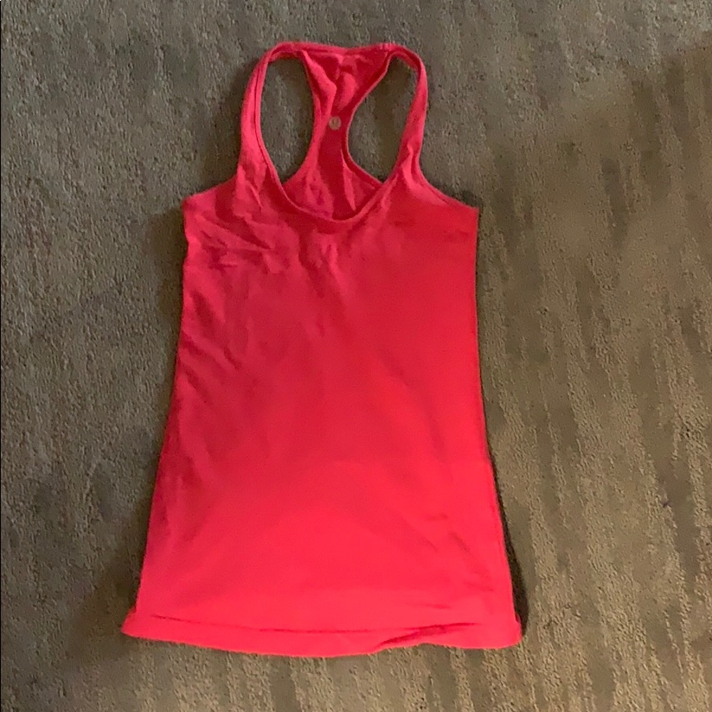 Lululemon pink top
